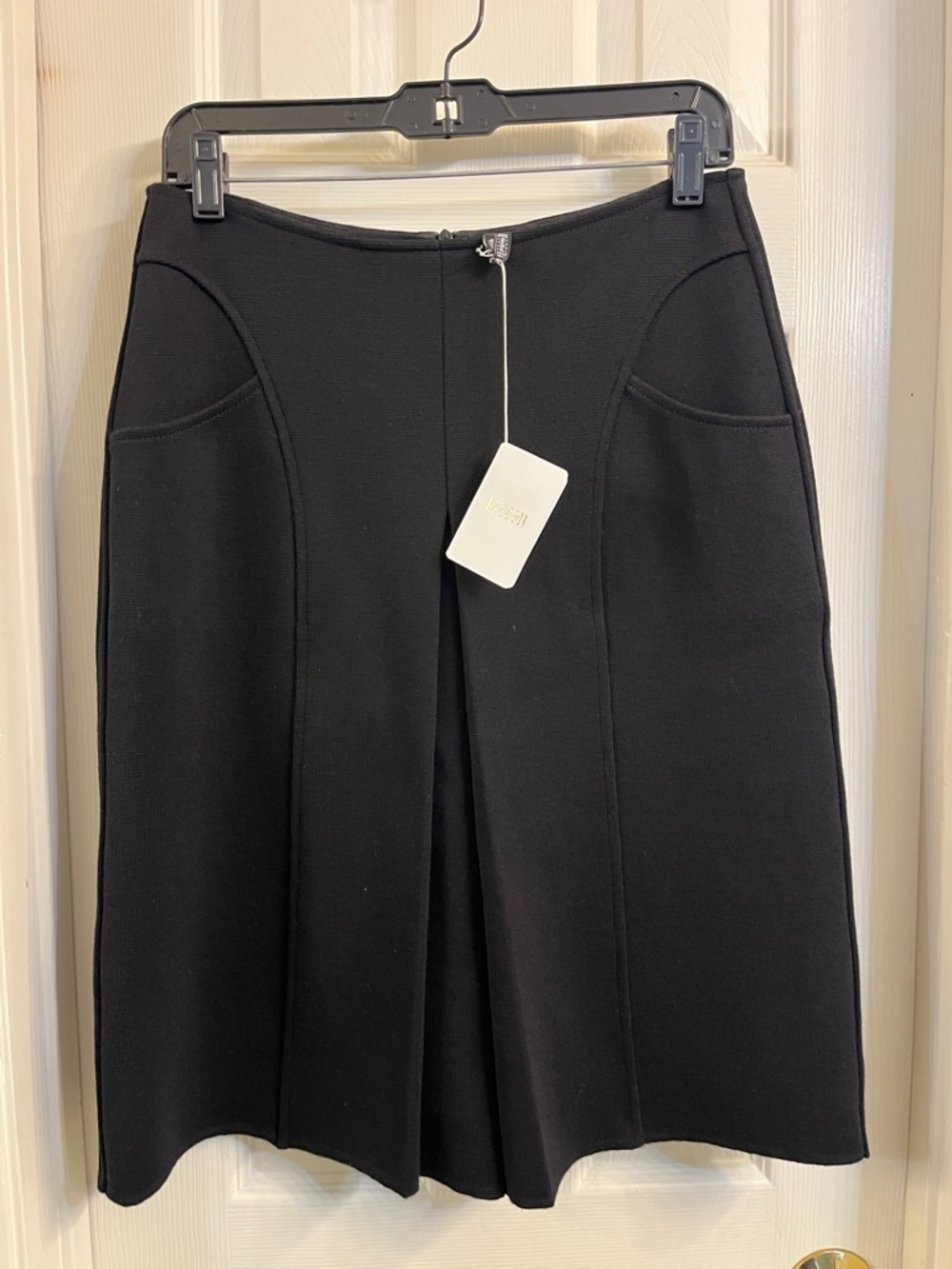 Wolford Wool Black Women's A-Line Skirt with Front Slit size 38 New/Tags
